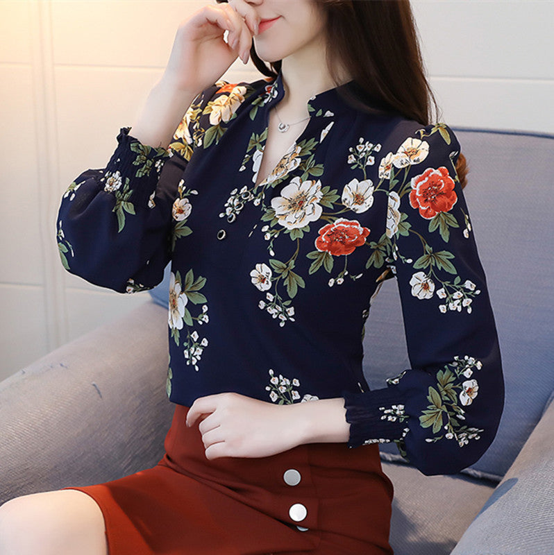 V-neck Floral Blouse Fashion Western Style Blouse