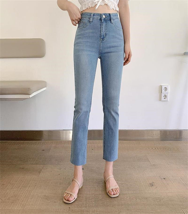 Women s Cropped Straight Jeans