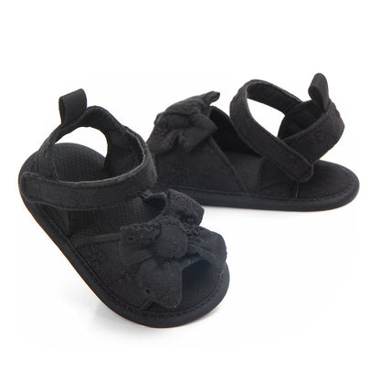 Bow baby shoes