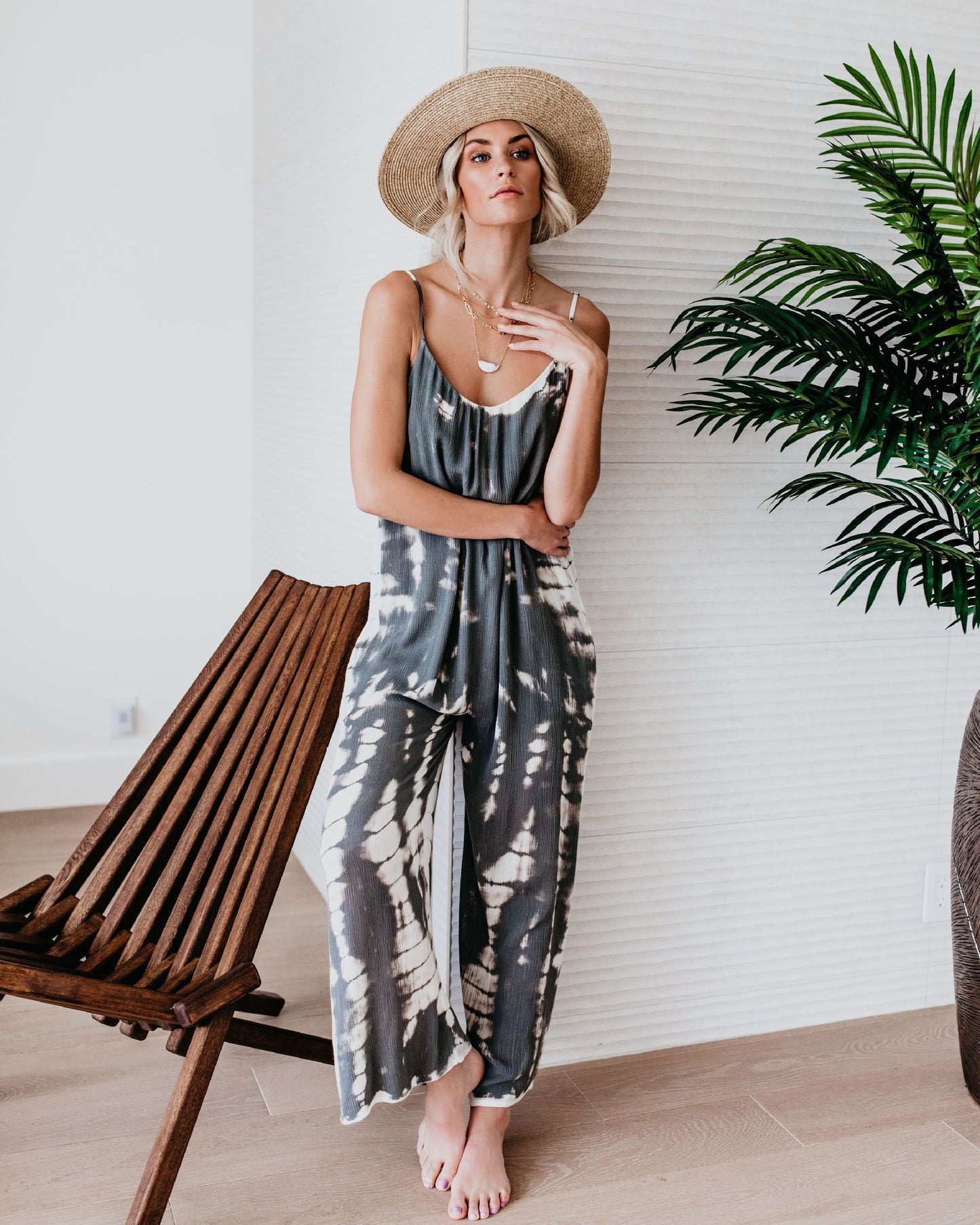 Women's sexy wide-leg jumpsuit