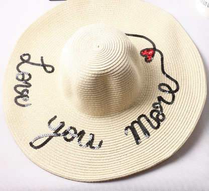 Straw hats for mother daughter