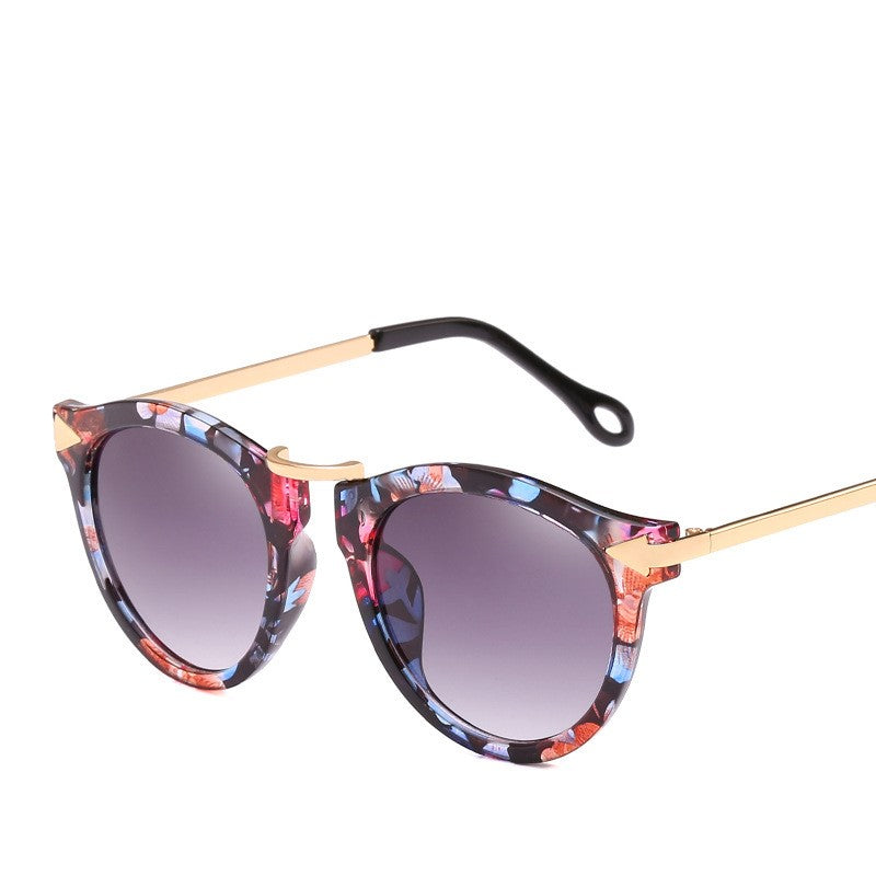 Retro metal arrow sunglasses