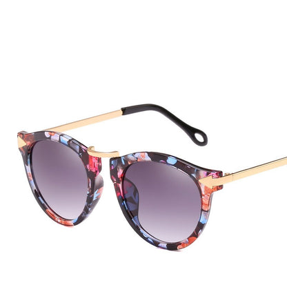 Retro metal arrow sunglasses