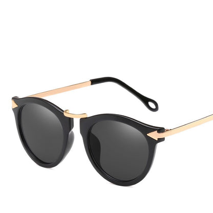 Retro metal arrow sunglasses