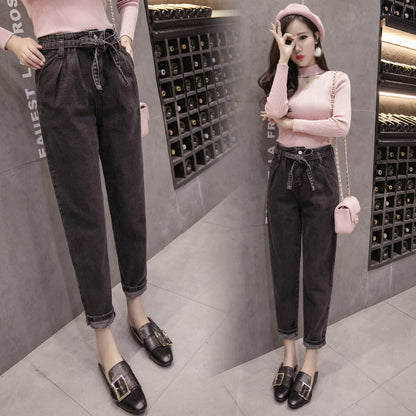 In the autumn of 2021 new Korean fashion jeans waist belt Haren slim loose jeans female feet