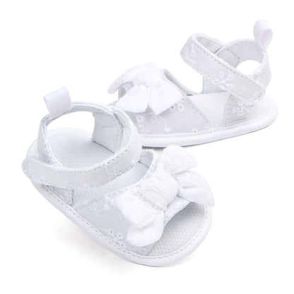 Bow baby shoes