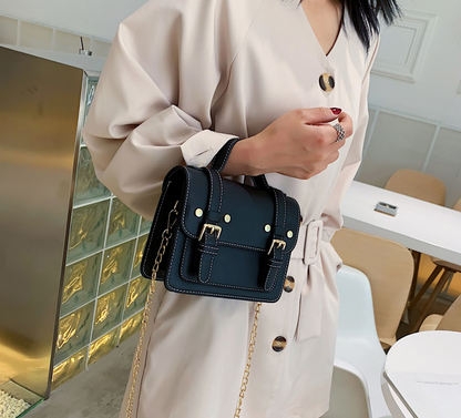 Cross shoulder chain bag