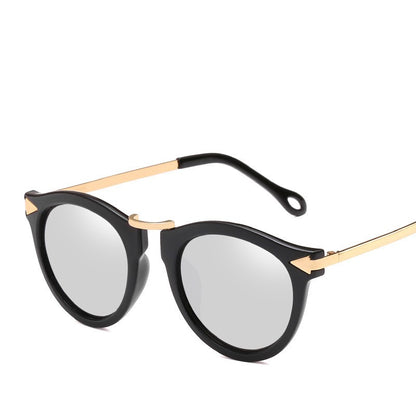 Retro metal arrow sunglasses