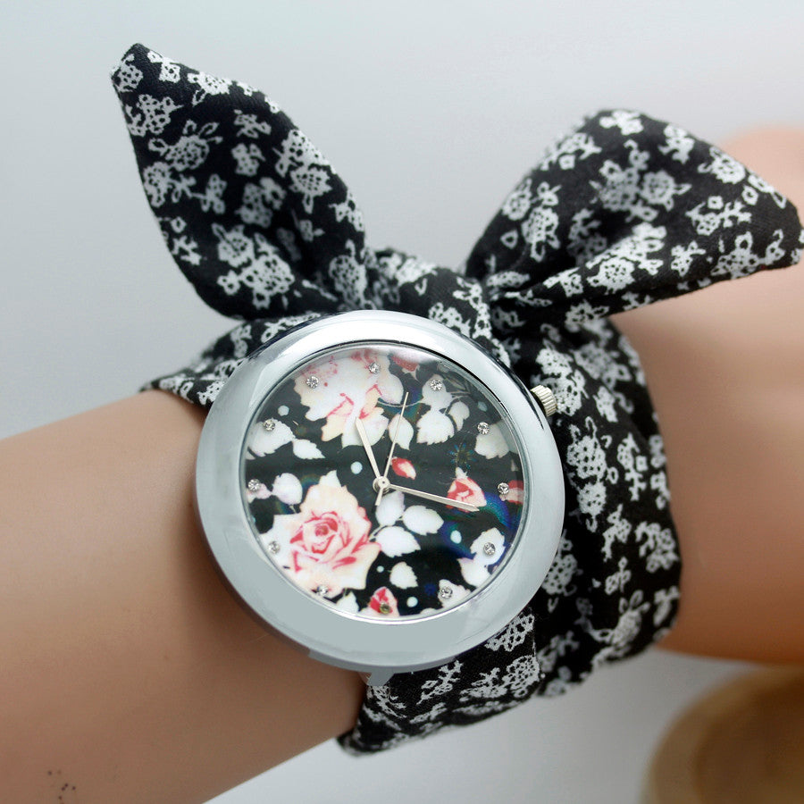 Explosive Retro Pastoral European And American Popular Women's Watch