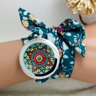 Explosive Retro Pastoral European And American Popular Women's Watch